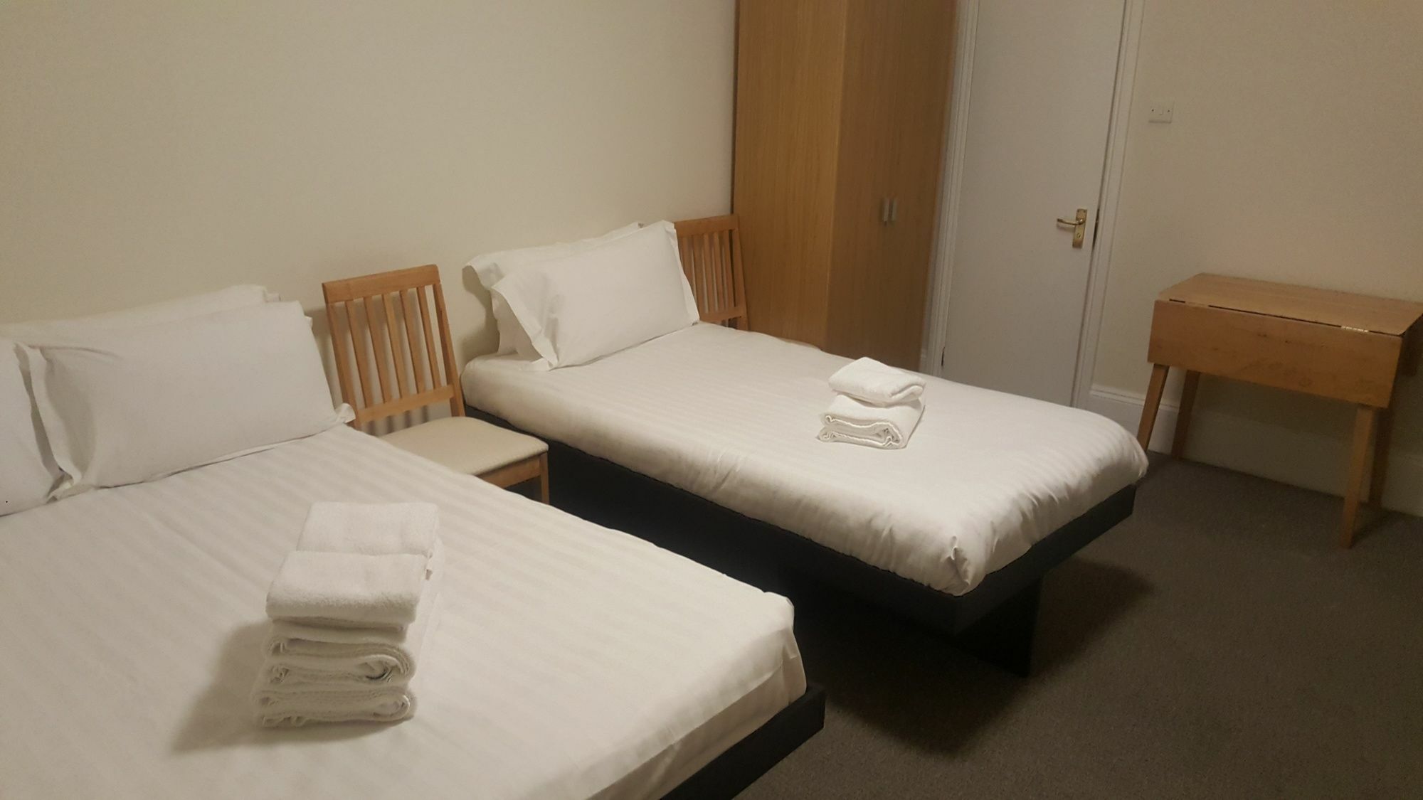 Aparthotel 1 Craven Hill Gardens Londen