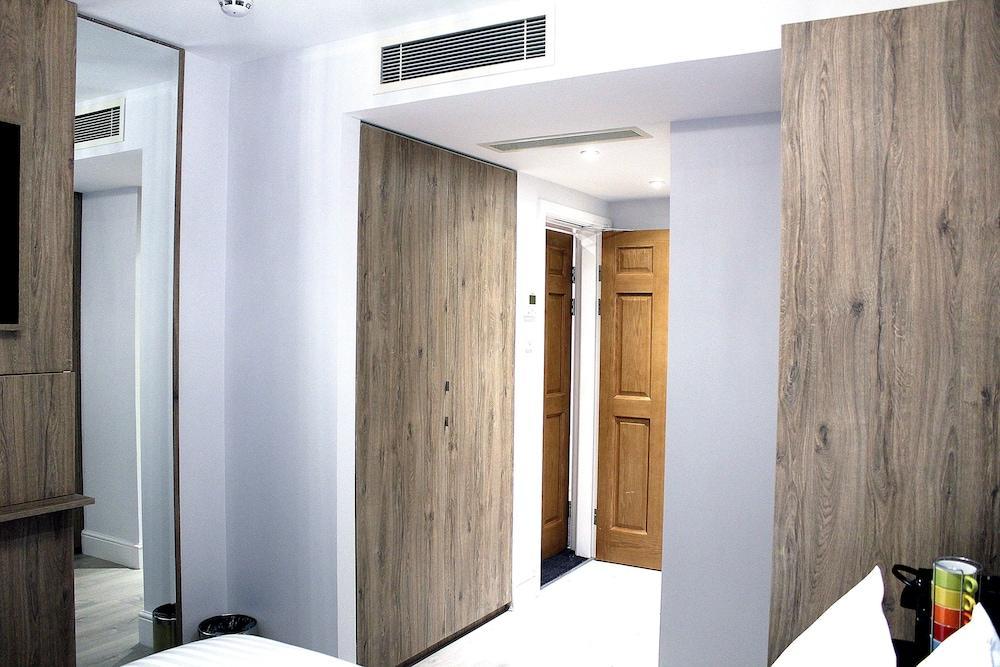 1 Craven Hill Gardens 4* Londen
